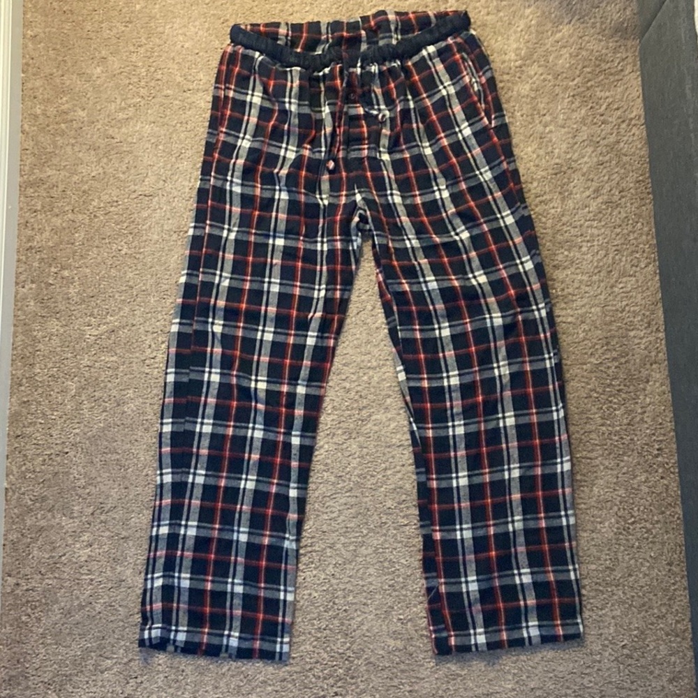 Perry Ellis Navy blue plaid pajama pants men’s size Large